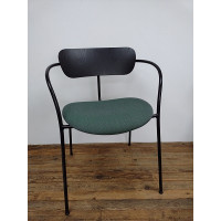 Pavilion AV4 Stacking Chairs by And Tradition