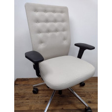 Vitra ID Trim Chair