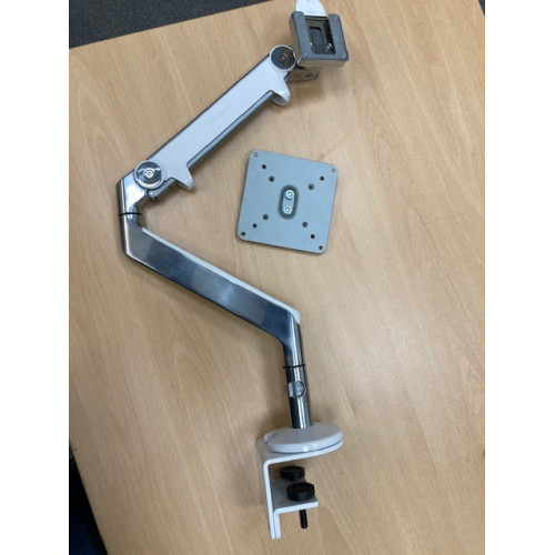 thumbnail interactive-video image 1 of Lot Of 2 Humanscale VESA Plates For M2 Monitor Stands – 100x100mm, Silver, Used 1 of 4