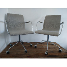 Pair of Lammhults Atlas Starbase Chairs